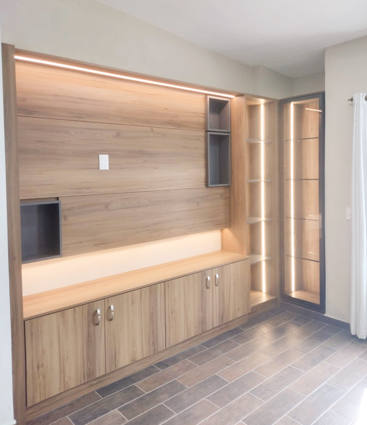 Centro de TV elegante